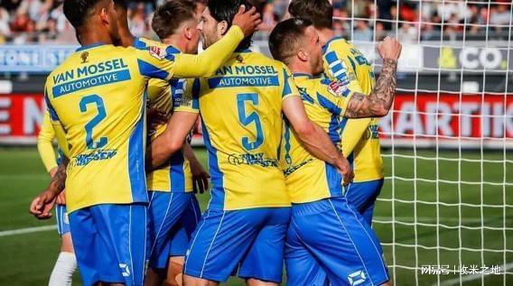 的强烈兴趣 的强烈兴趣