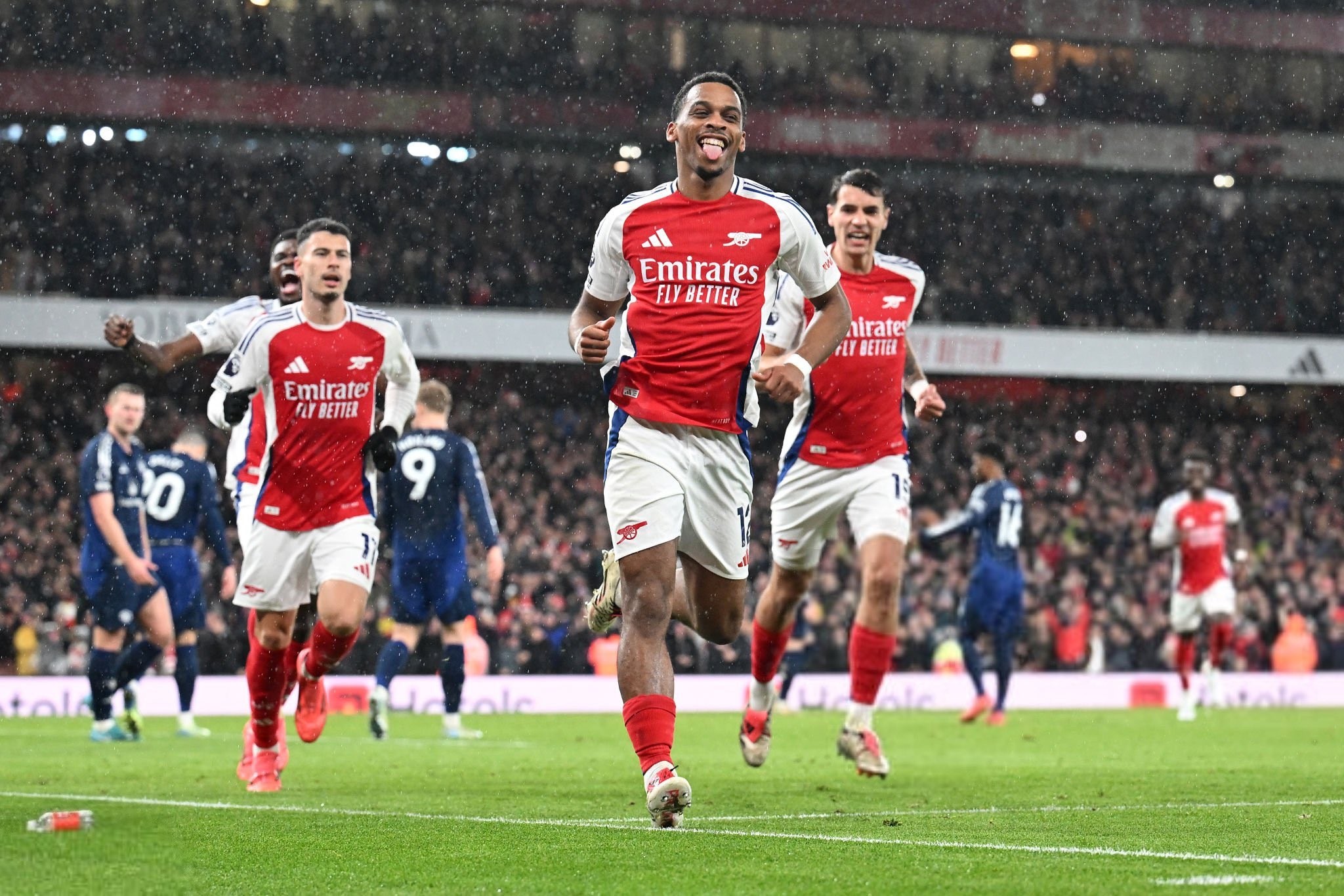 快发到中场 快发到中场