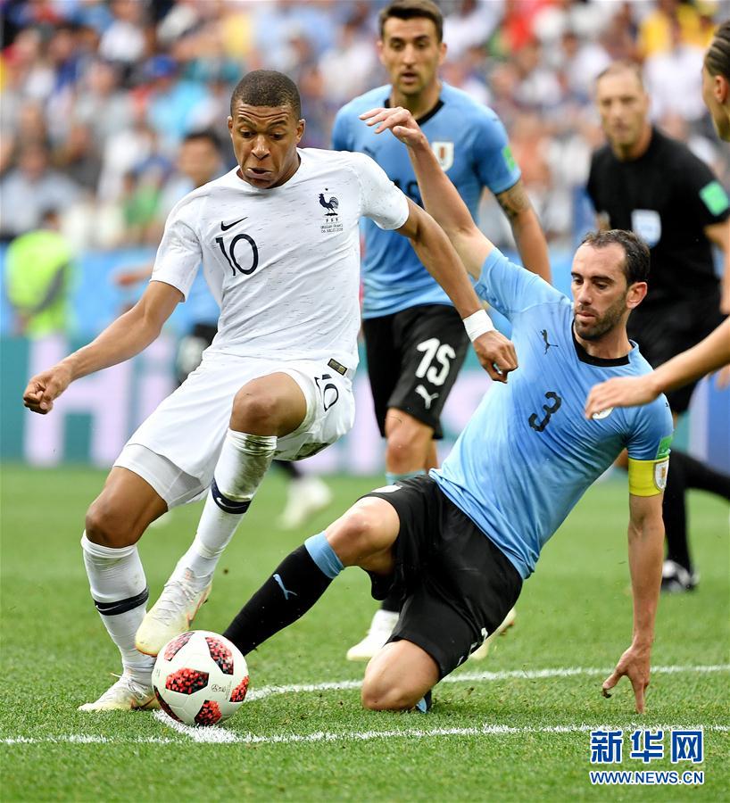 传中或倒三 传中或倒三